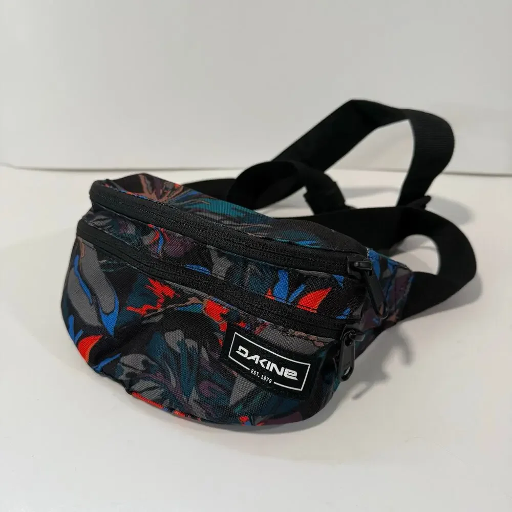 Dakine Women's Classic Hip Pack‎ Floral Recycled Adjustable